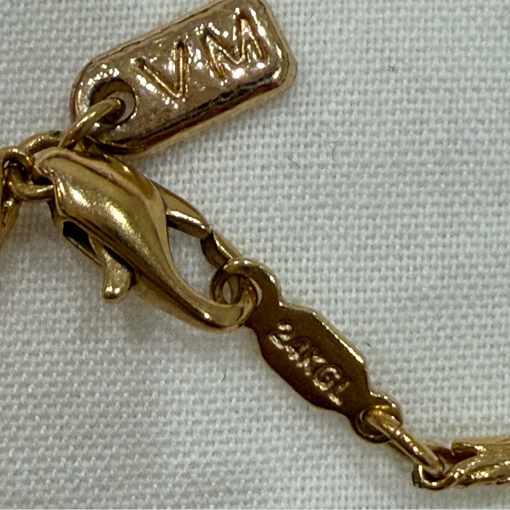 Vanessa Mooney Little Rose Necklace Gold - Picture 10 of 10